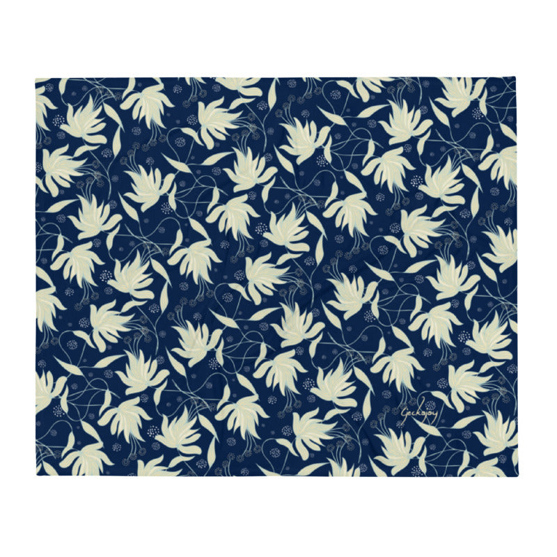 Sea Foam Hibiscus Throw Blanket-Geckojoy