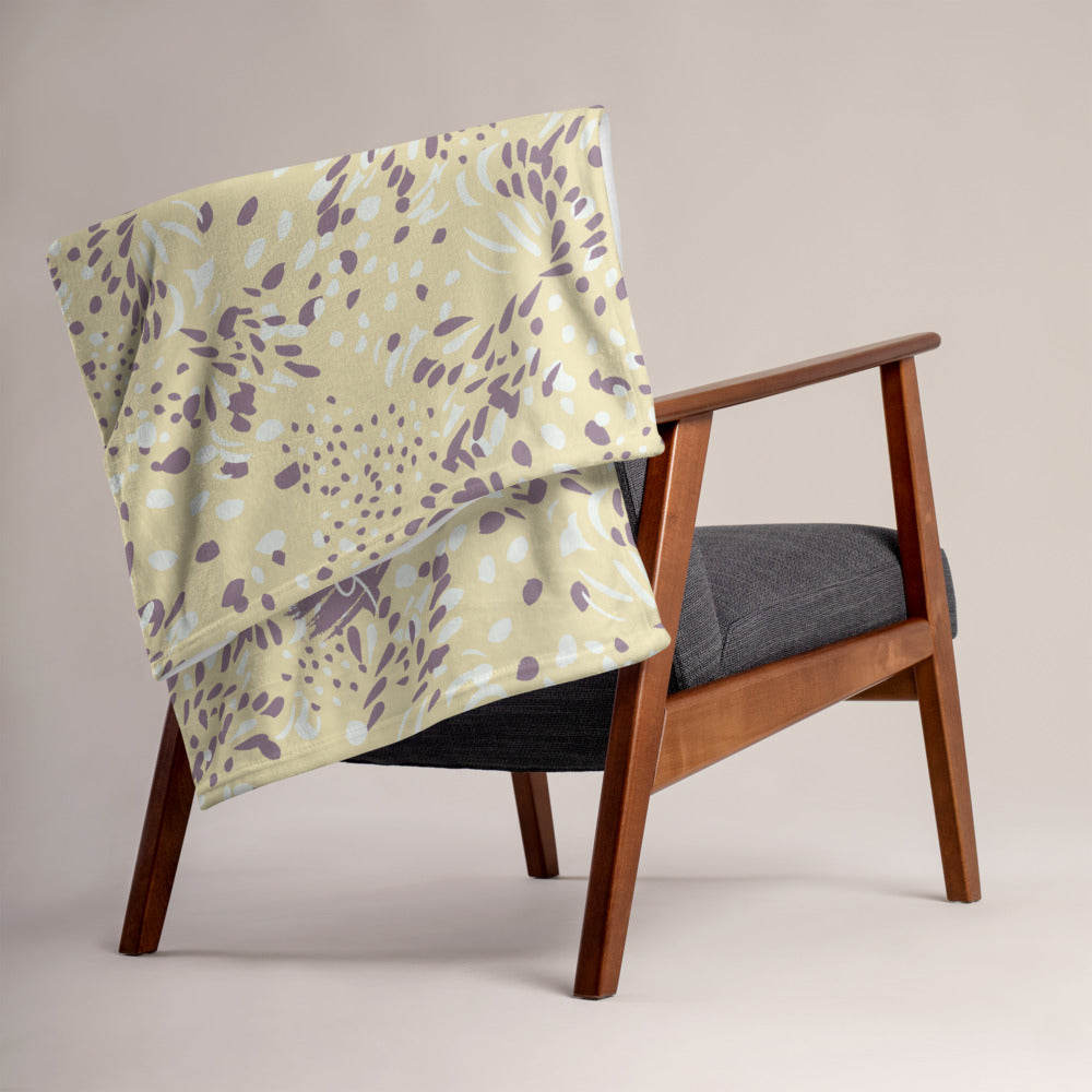 Kuaci Splashes Purple Throw Blanket-Geckojoy