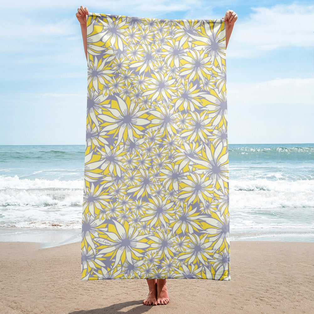 White Daisy Beach Towel-Geckojoy