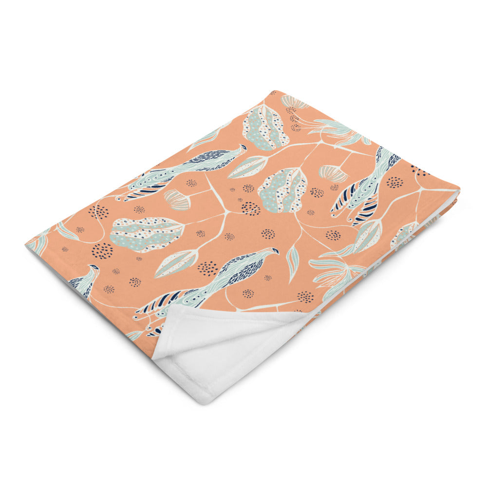 Coastal Courtyard Throw Blanket-Geckojoy